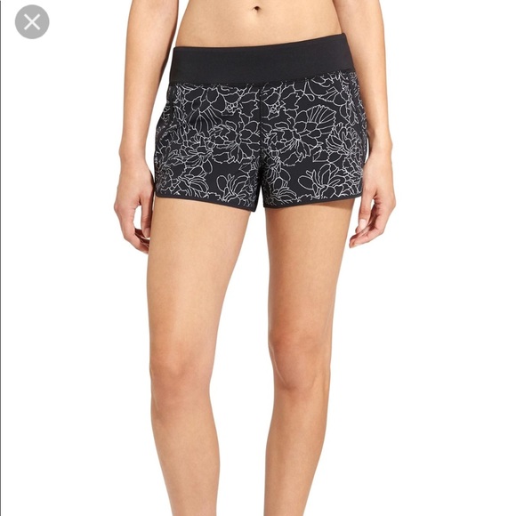 Athleta | Shorts | Athleta Reflective 